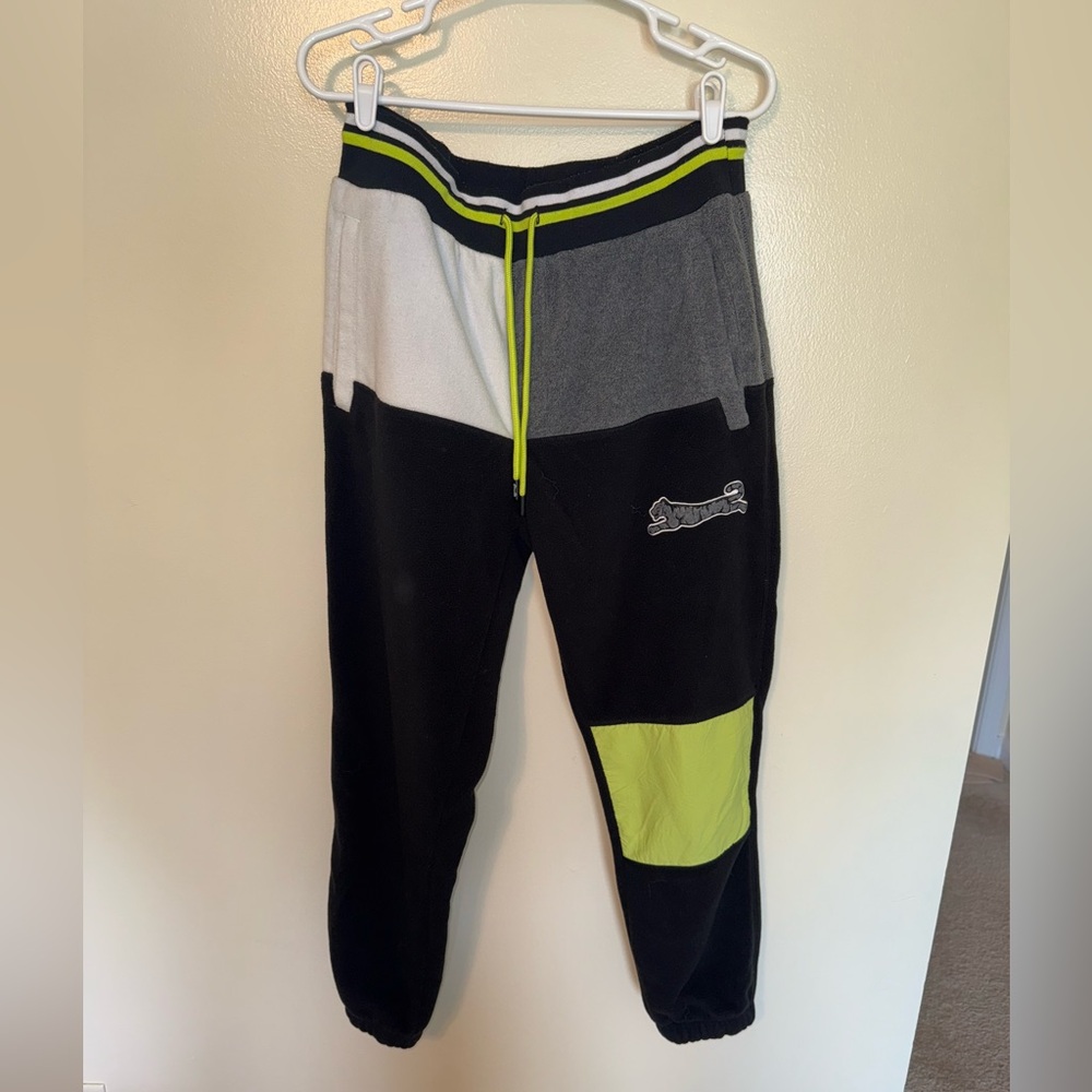 Le Tigre Black and Gray Joggers with Elastic Cuffs